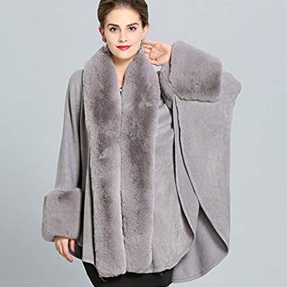 Gray Fur Collar Cloak Wraps / Shawl